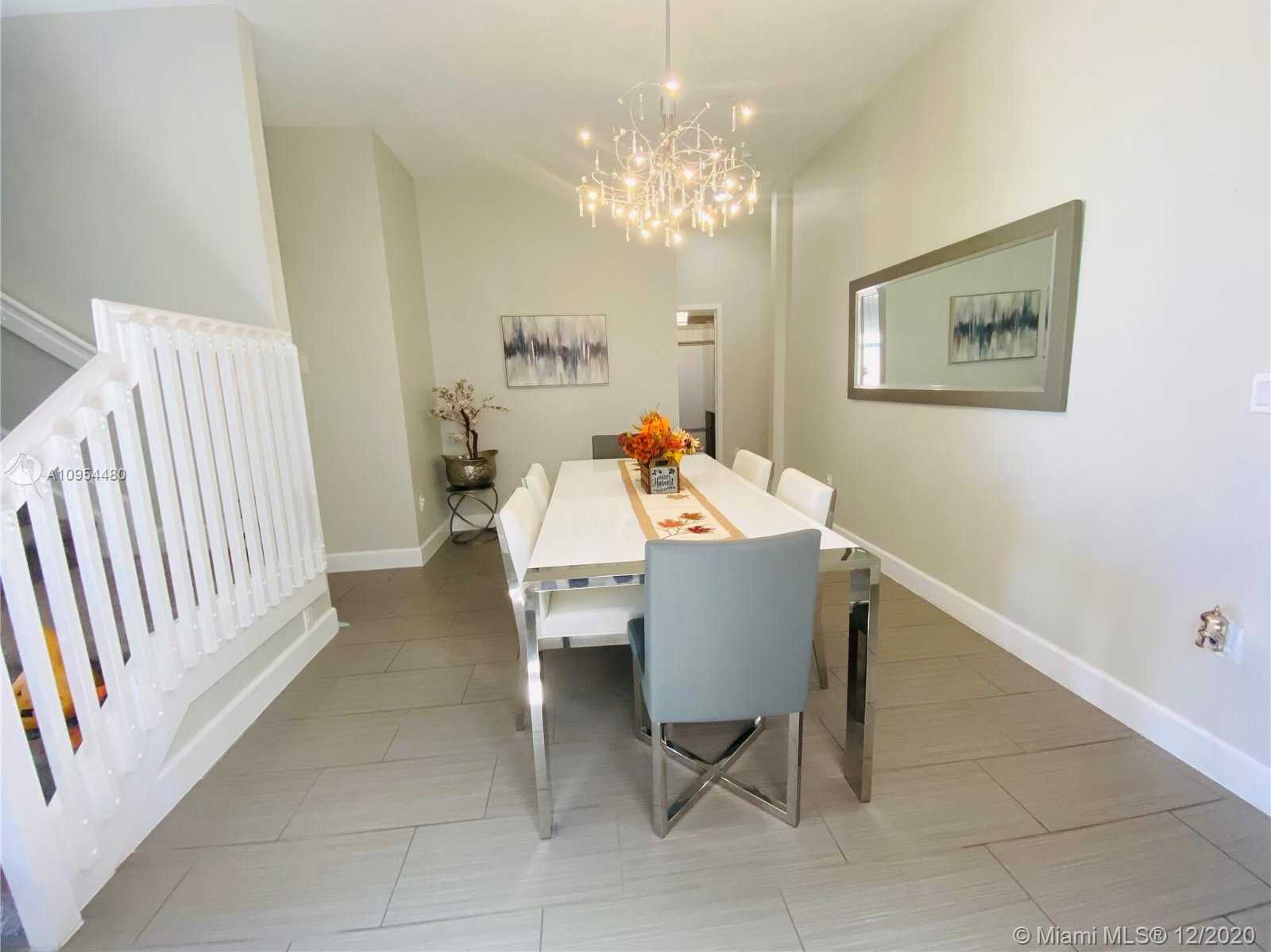 Small Image of 5406 NORTH WEST 48TH LN, Tamarac Number 7