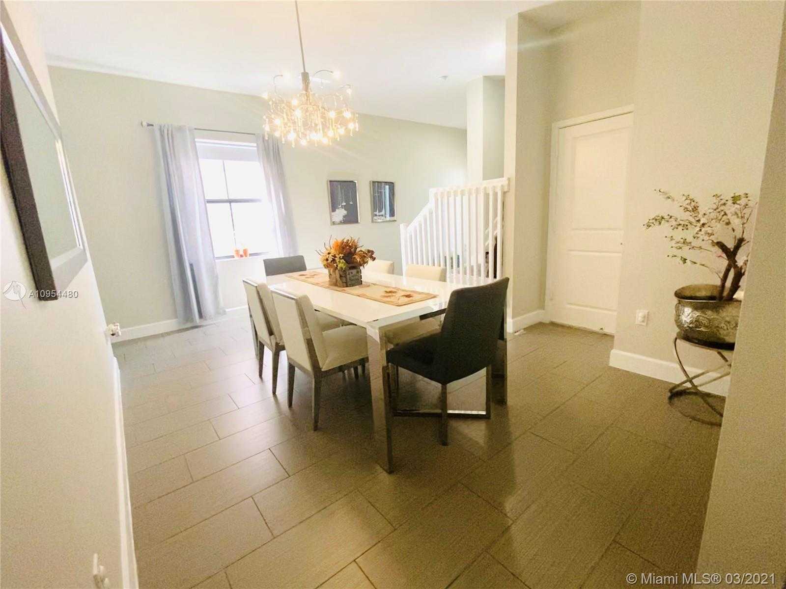 Small Image of 5406 NORTH WEST 48TH LN, Tamarac Number 8