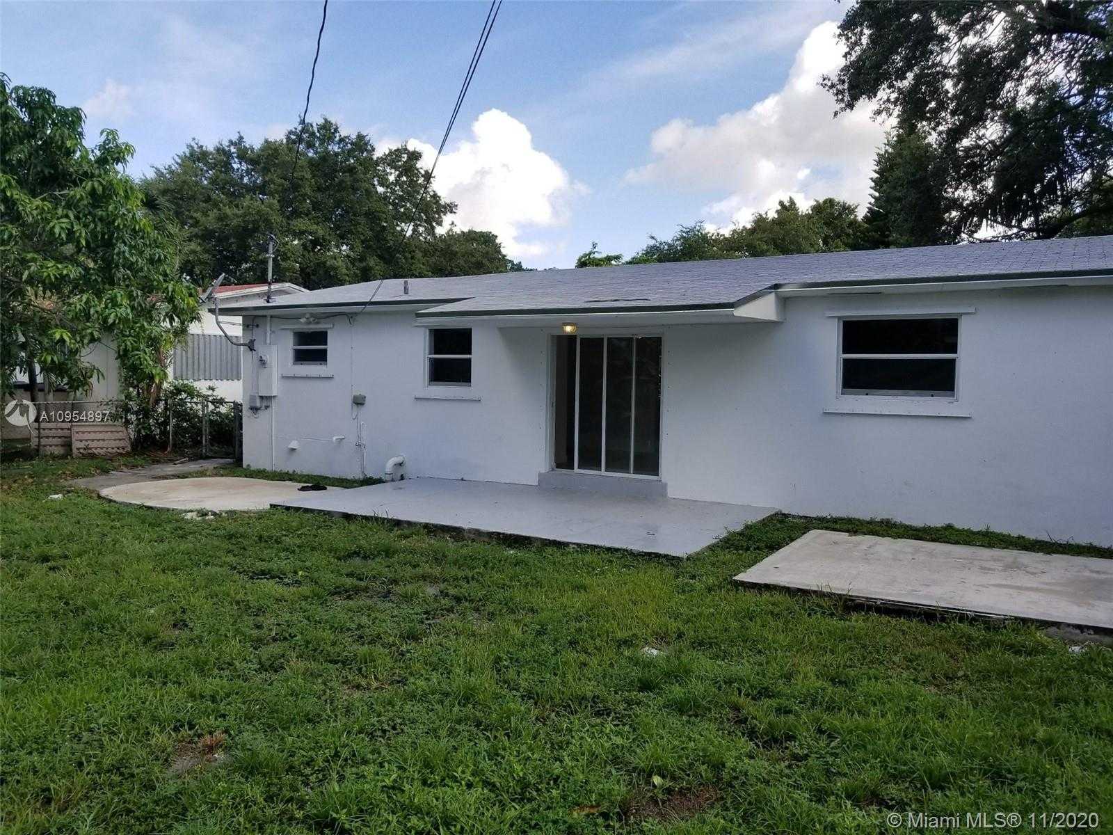 Small Image of 470 NORTH EAST 161ST ST, Miami Number 14