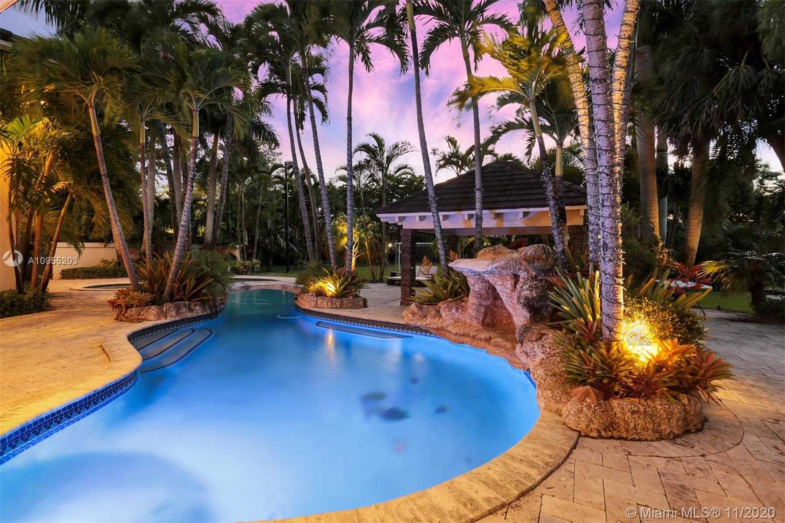 Small Image of 9464 NORTH WEST 52ND DORAL LN, Doral Number 10