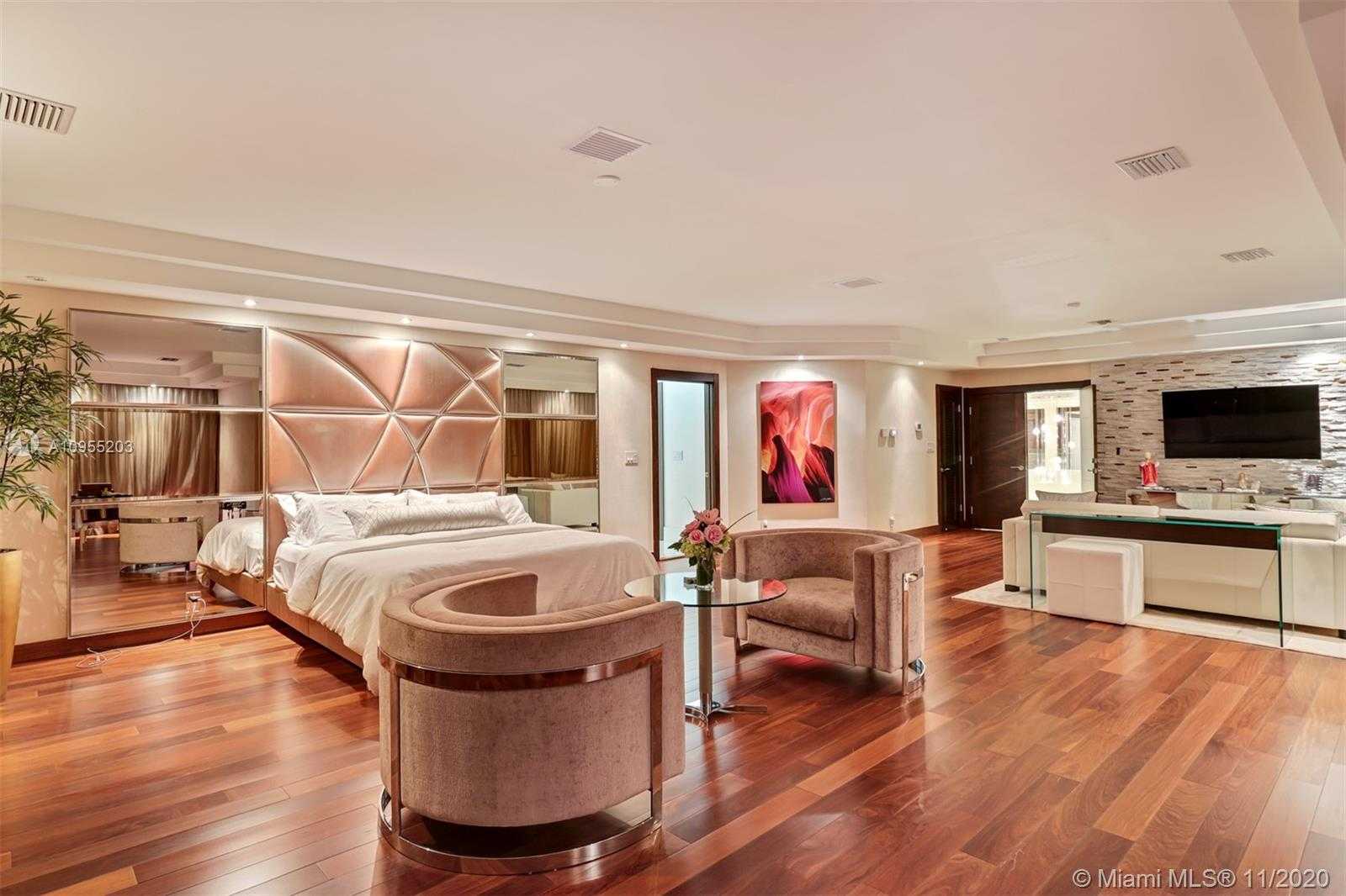 Small Image of 9464 NORTH WEST 52ND DORAL LN, Doral Number 15
