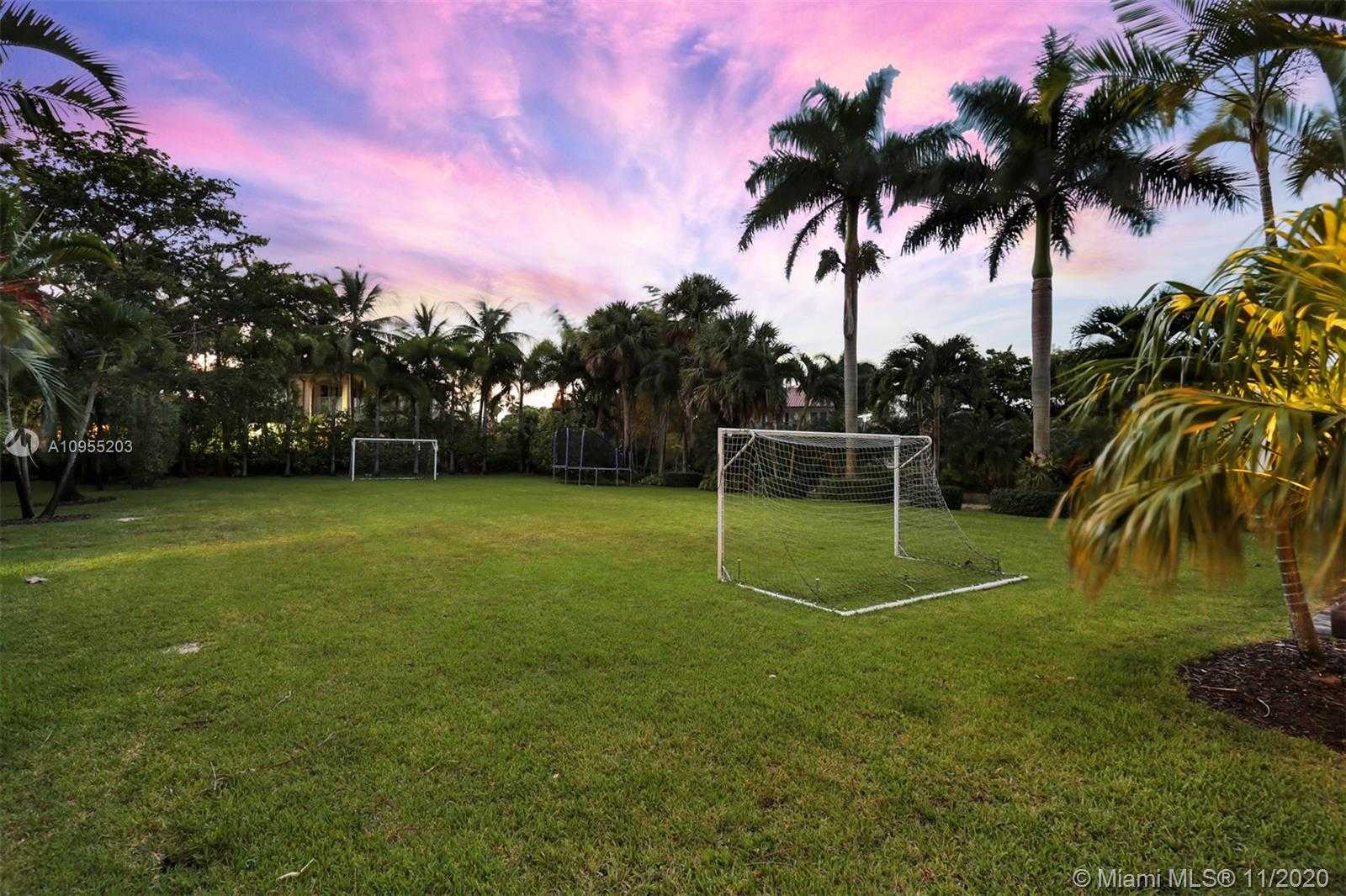 Small Image of 9464 NORTH WEST 52ND DORAL LN, Doral Number 21