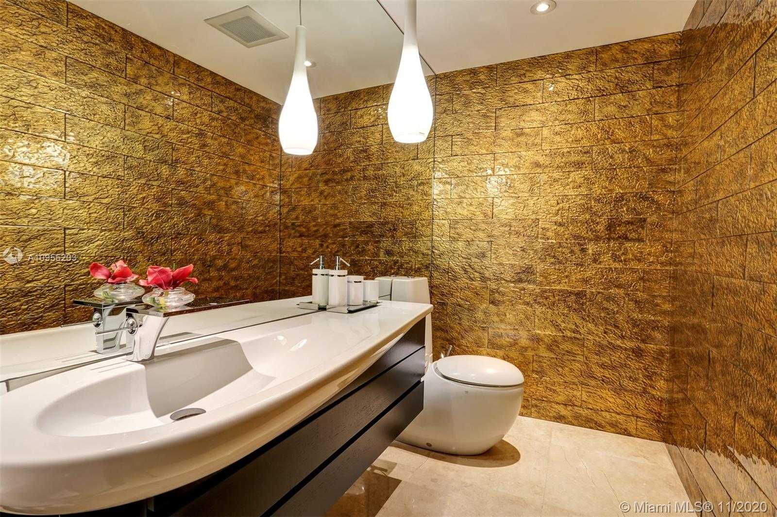 Small Image of 9464 NORTH WEST 52ND DORAL LN, Doral Number 26