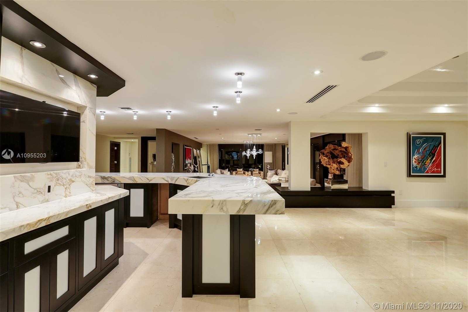 Small Image of 9464 NORTH WEST 52ND DORAL LN, Doral Number 44