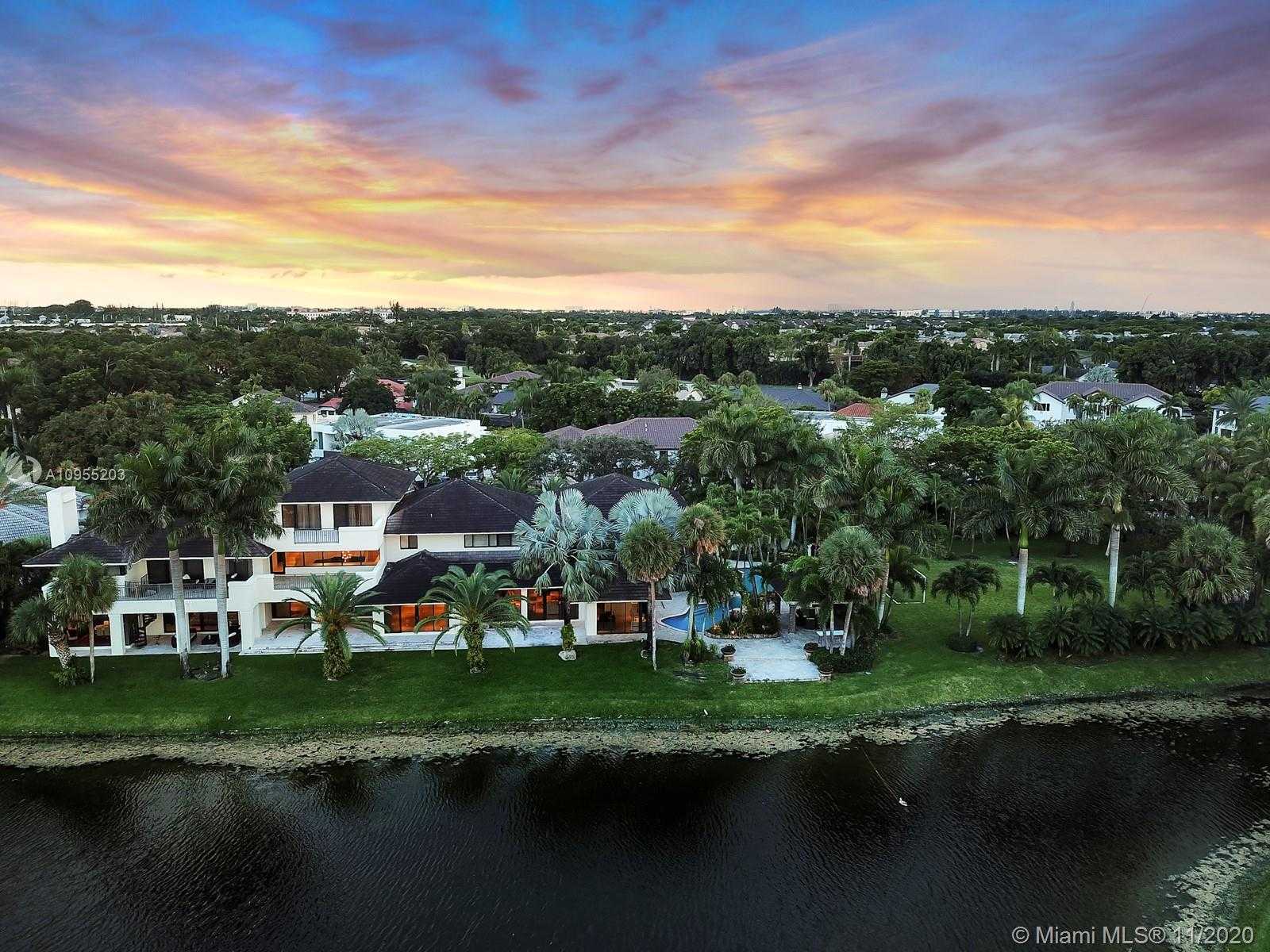 Small Image of 9464 NORTH WEST 52ND DORAL LN, Doral Number 49