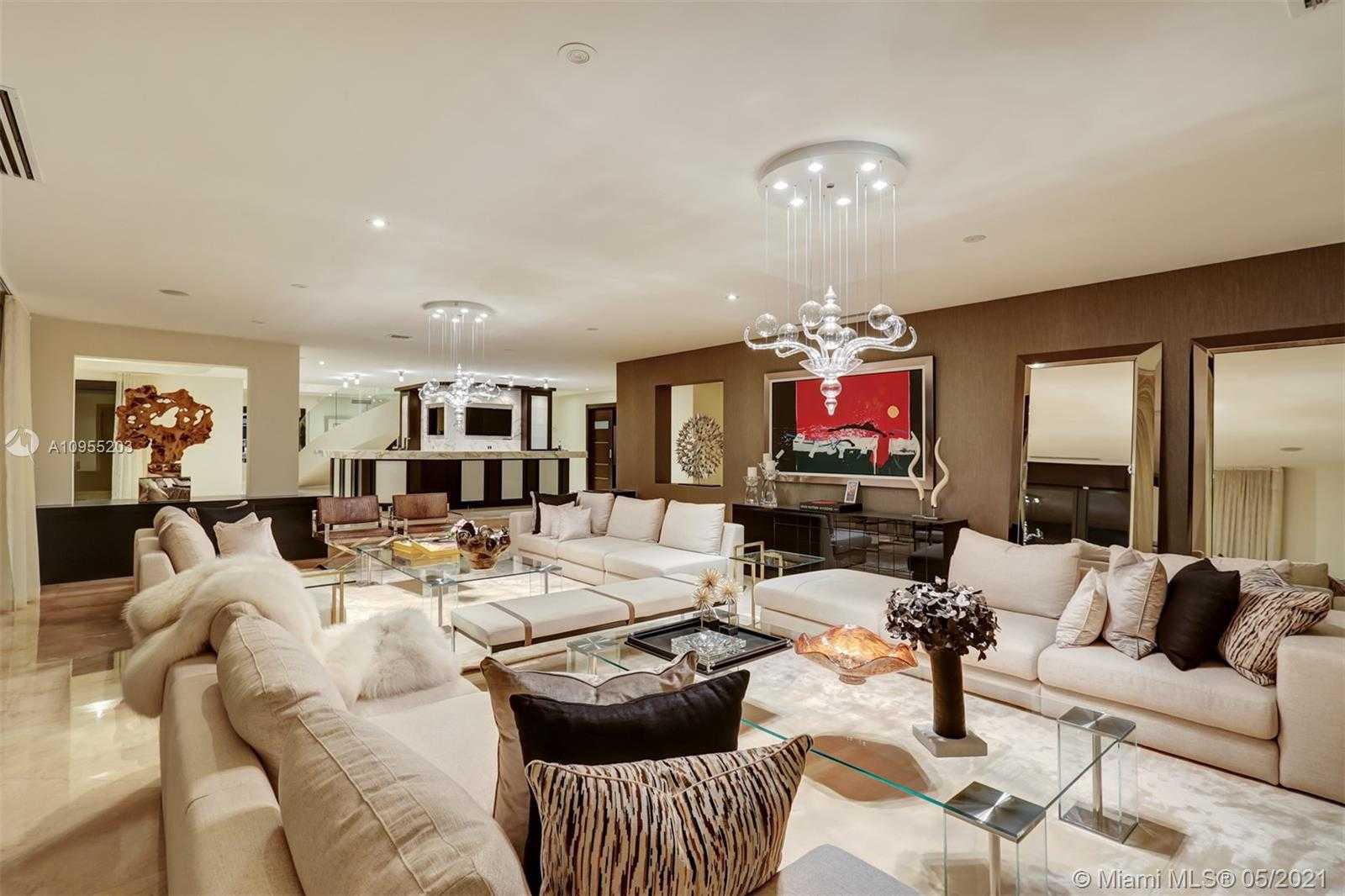 Small Image of 9464 NORTH WEST 52ND DORAL LN, Doral Number 5