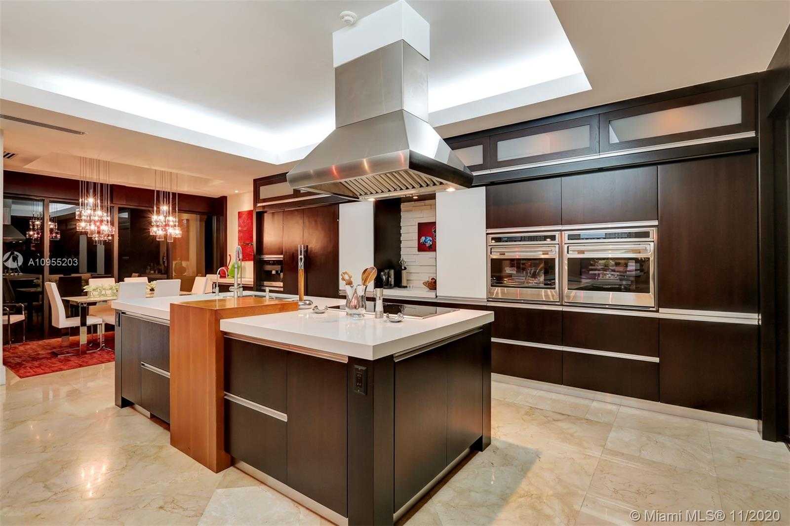 Small Image of 9464 NORTH WEST 52ND DORAL LN, Doral Number 50