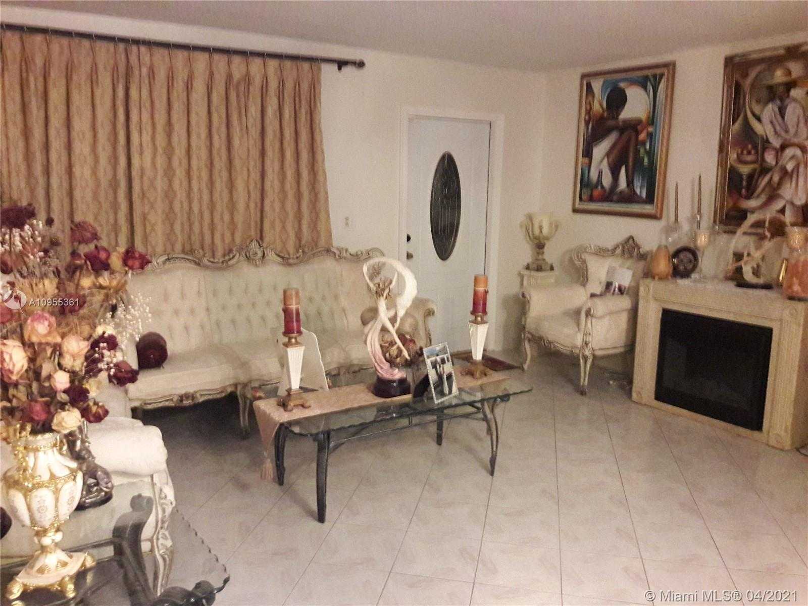 Small Image of 4625 NORTH WEST 44TH ST, Tamarac Number 11