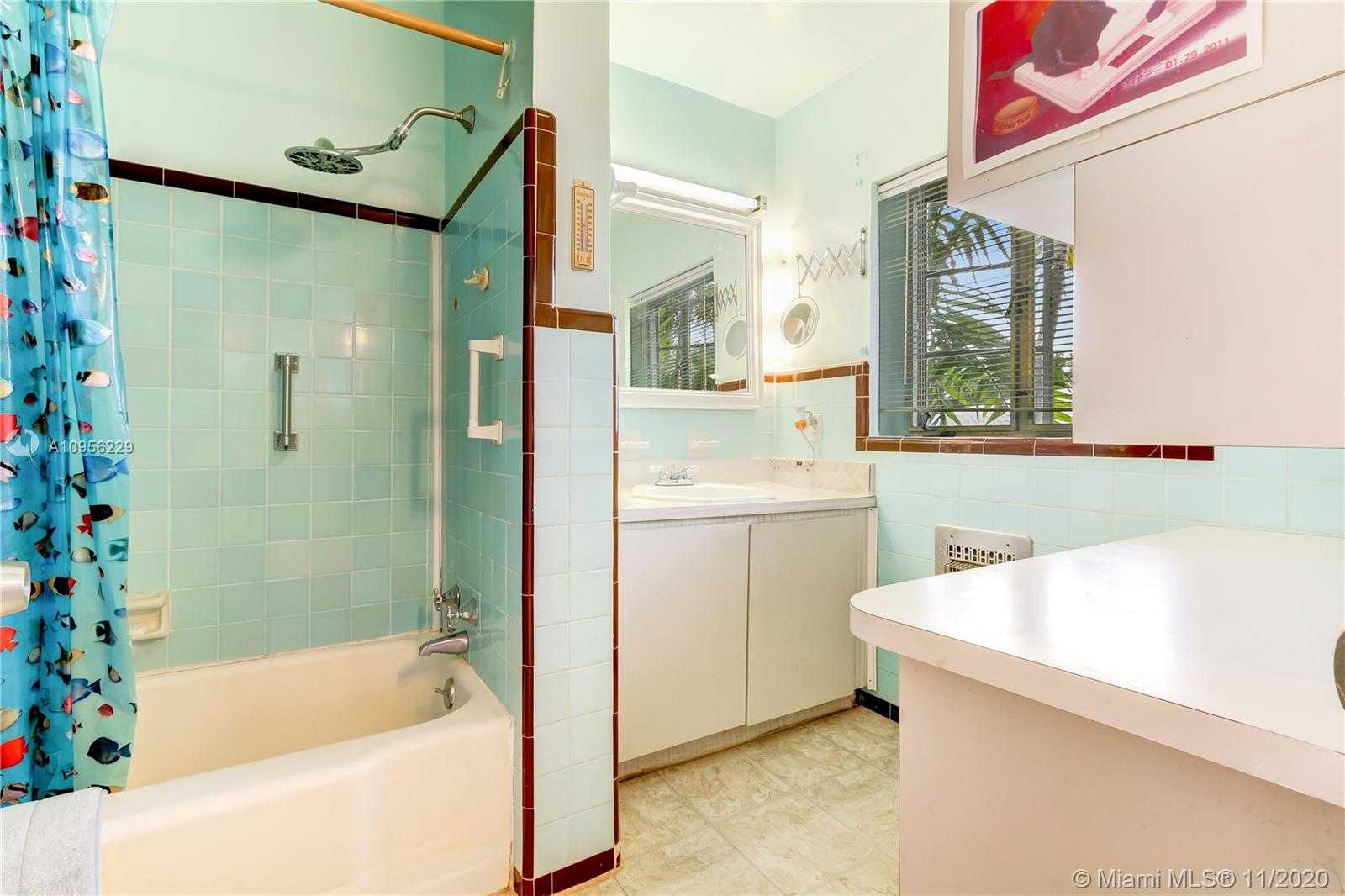 Small Image of 1132 NORTH EAST 101ST ST, Miami Shores Number 7