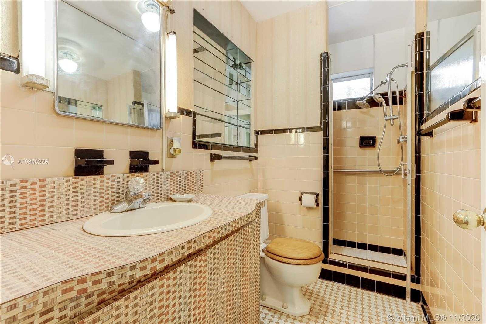 Small Image of 1132 NORTH EAST 101ST ST, Miami Shores Number 9