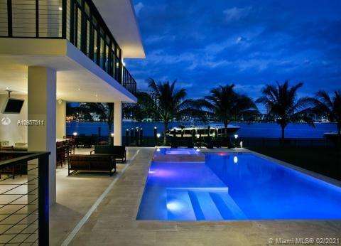 Small Image of 105 EAST RIVO ALTO DR, Miami Beach Number 7