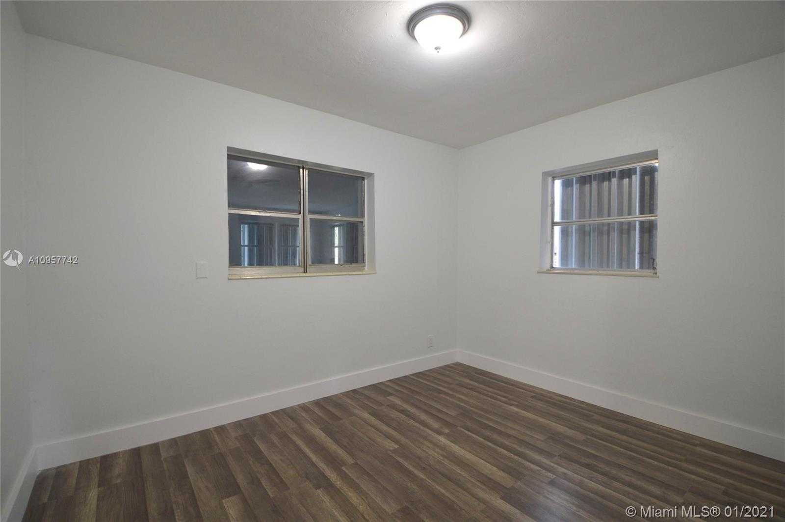 Small Image of 201 SOUTH WEST 10TH ST, Pompano Beach Number 10
