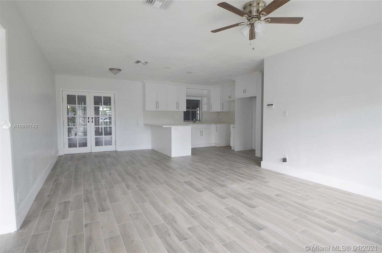 Small Image of 201 SOUTH WEST 10TH ST, Pompano Beach Number 2