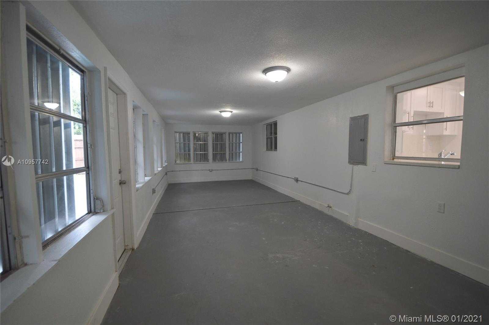 Small Image of 201 SOUTH WEST 10TH ST, Pompano Beach Number 20