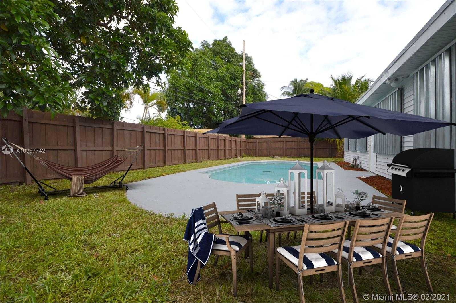 Small Image of 201 SOUTH WEST 10TH ST, Pompano Beach Number 23