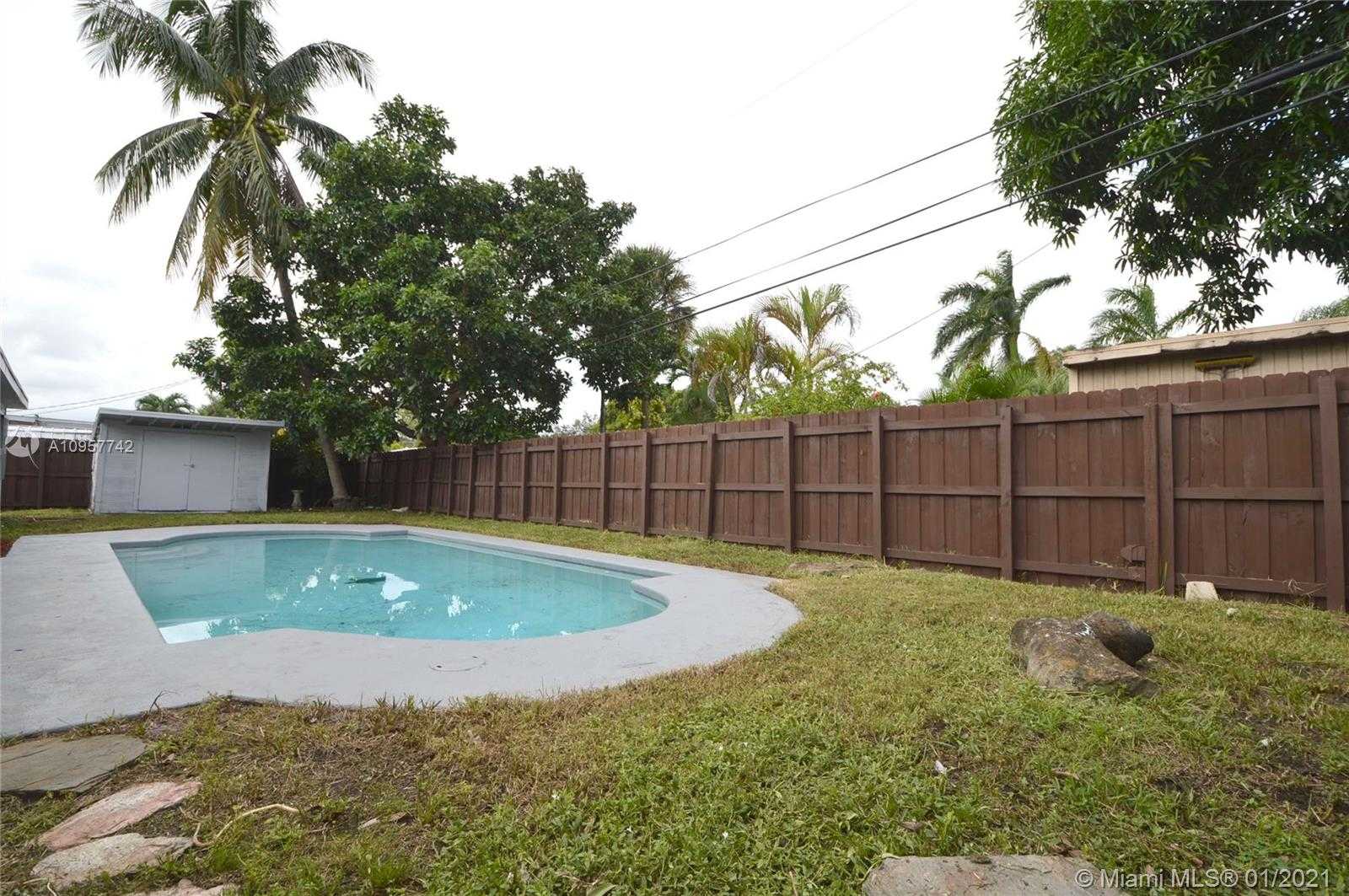 Small Image of 201 SOUTH WEST 10TH ST, Pompano Beach Number 25