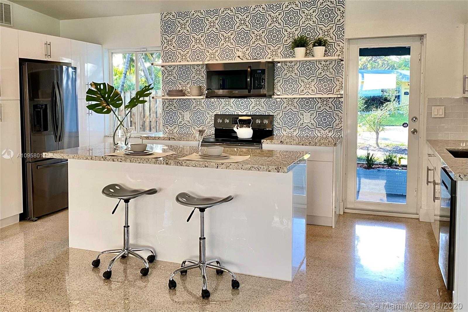 Small Image of 1716 SOUTH WEST 10TH CT, Fort Lauderdale Number 3
