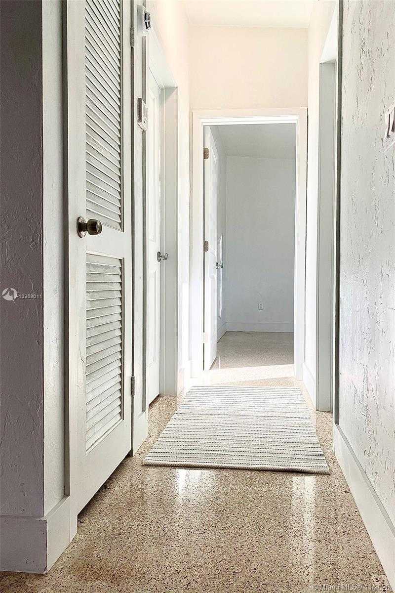 Small Image of 1716 SOUTH WEST 10TH CT, Fort Lauderdale Number 8