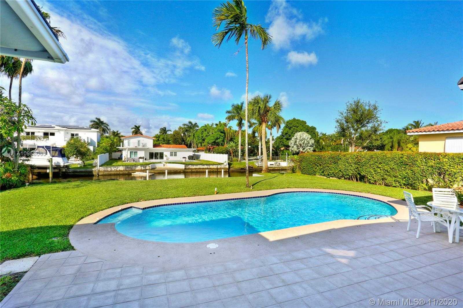 Small Image of 1079 NORTH EAST 104TH ST, Miami Shores Number 24