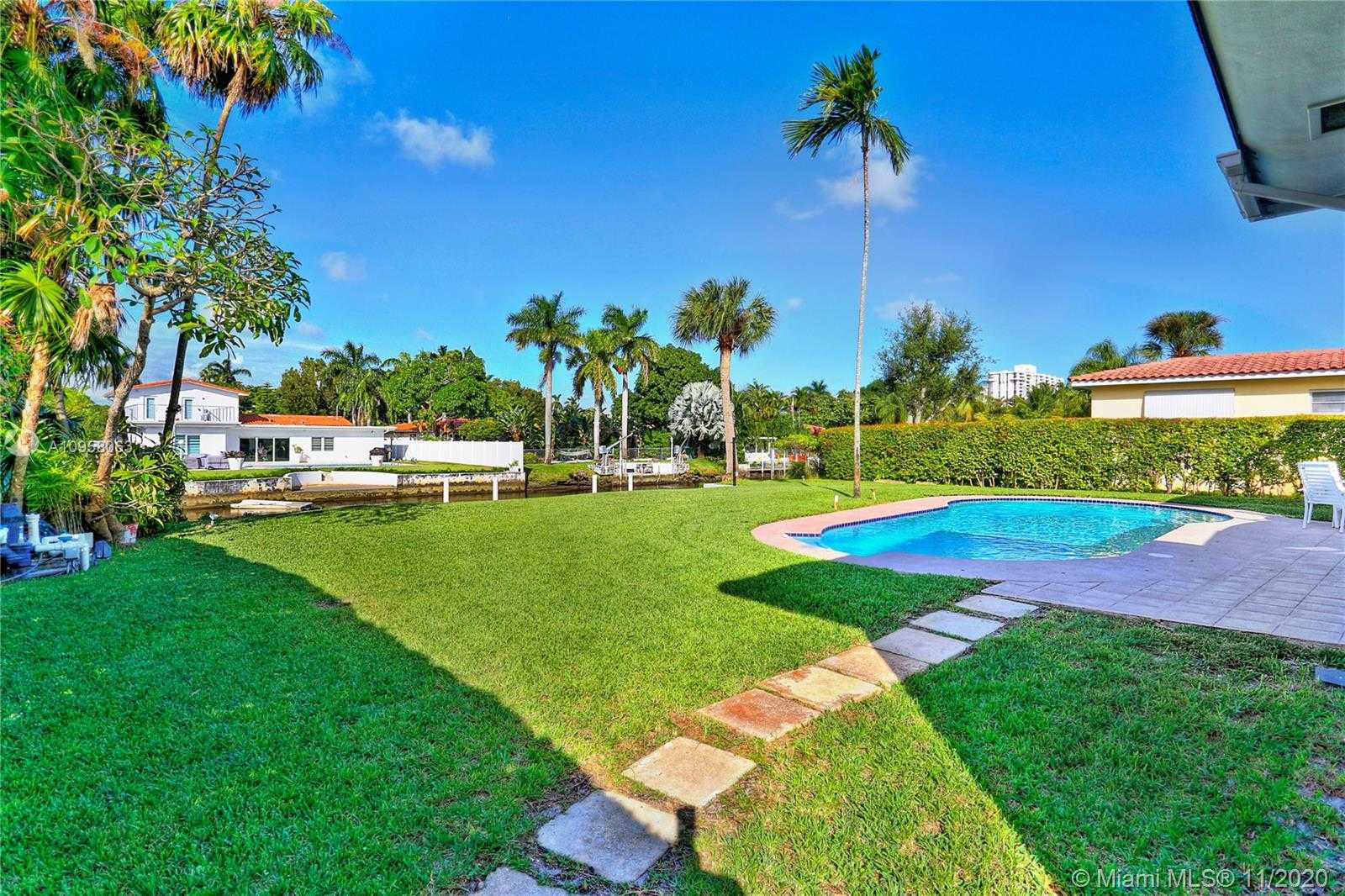 Small Image of 1079 NORTH EAST 104TH ST, Miami Shores Number 26