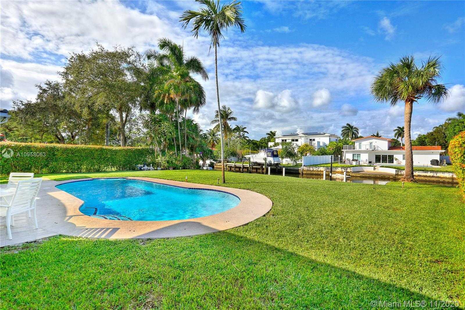 Small Image of 1079 NORTH EAST 104TH ST, Miami Shores Number 27