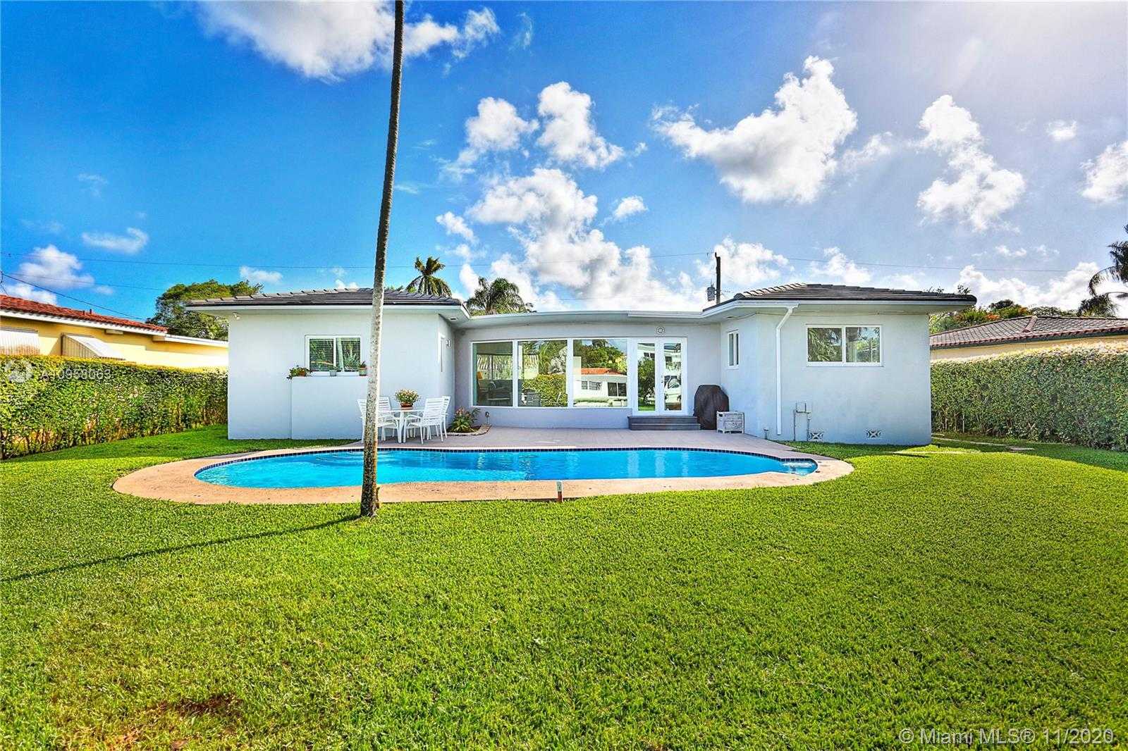 Small Image of 1079 NORTH EAST 104TH ST, Miami Shores Number 31