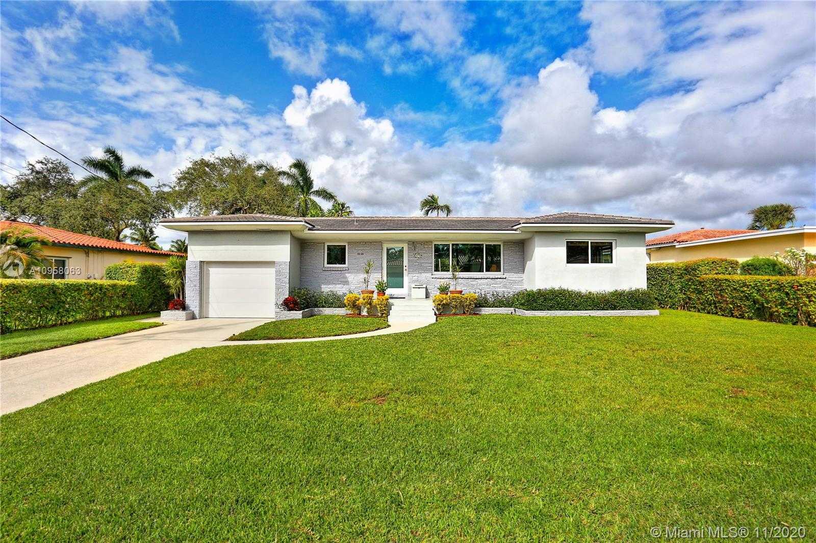 Small Image of 1079 NORTH EAST 104TH ST, Miami Shores Number 48