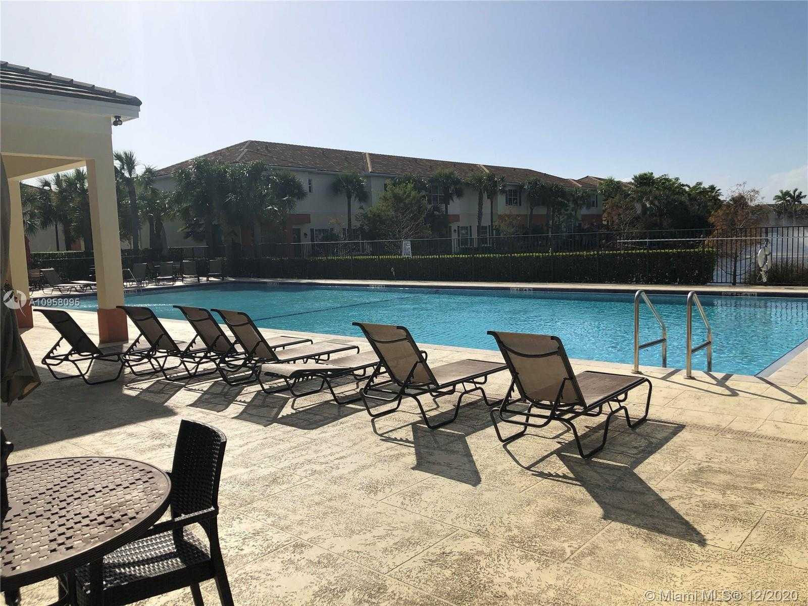 Small Image of 713 SOUTH WEST 1ST TER, Pompano Beach Number 18