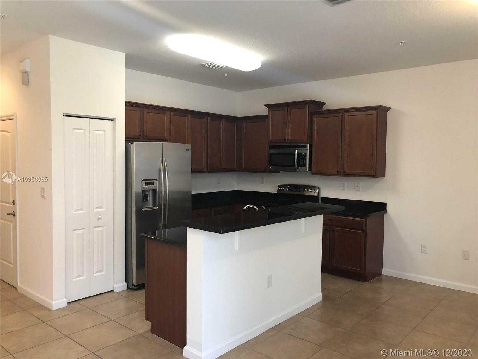 Small Image of 713 SOUTH WEST 1ST TER, Pompano Beach Number 5