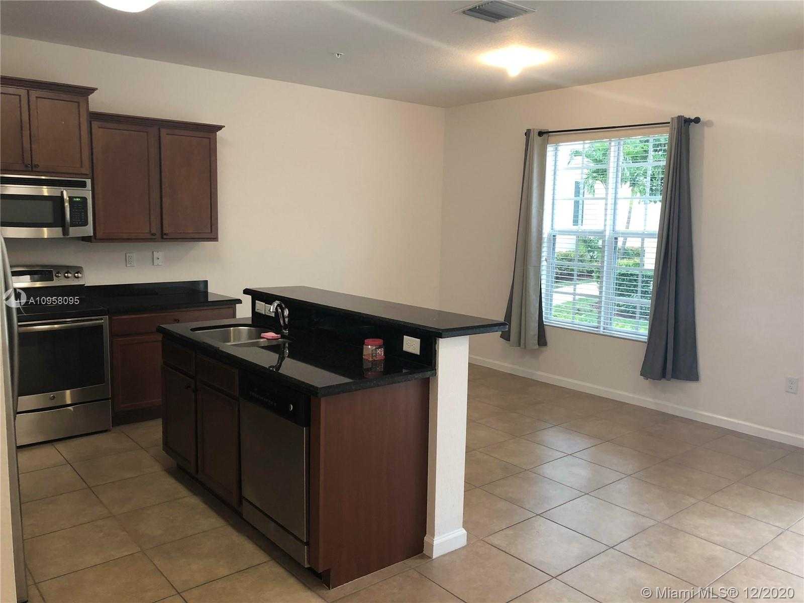 Small Image of 713 SOUTH WEST 1ST TER, Pompano Beach Number 6