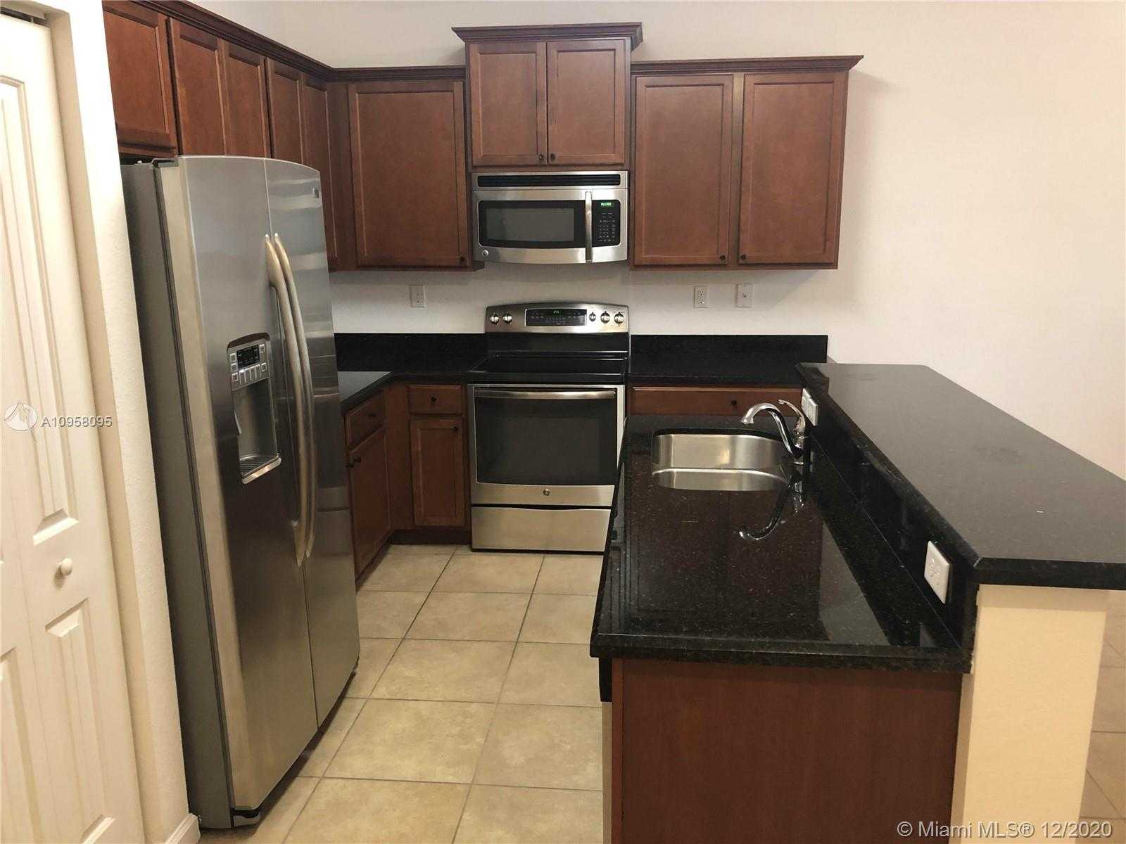 Small Image of 713 SOUTH WEST 1ST TER, Pompano Beach Number 7