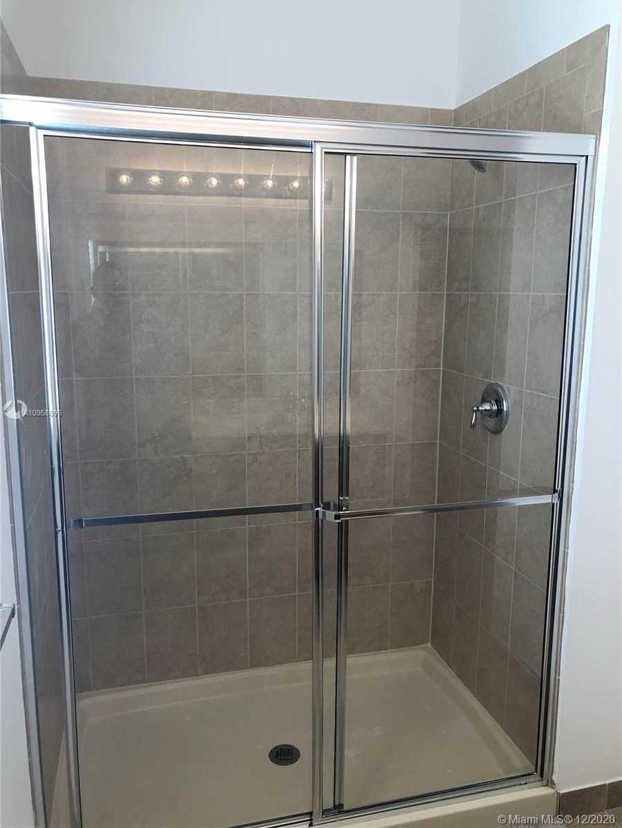 Small Image of 713 SOUTH WEST 1ST TER, Pompano Beach Number 9