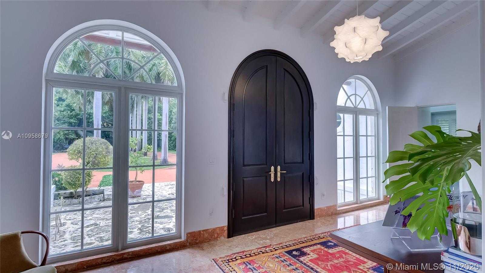 Small Image of 7601 OLD CUTLER RD, Coral Gables Number 11
