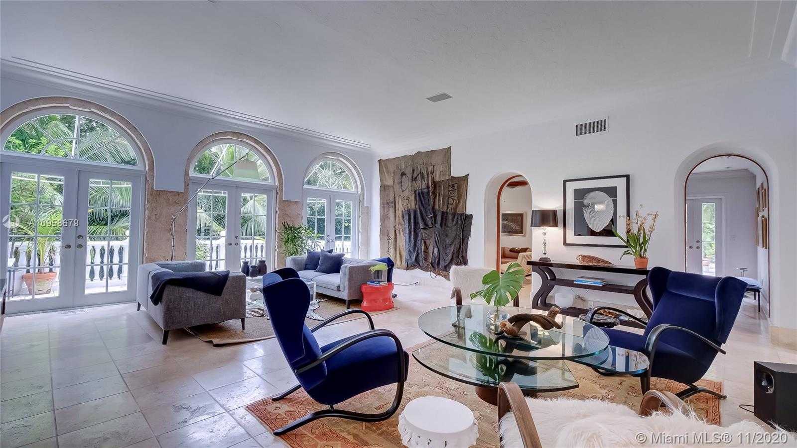 Small Image of 7601 OLD CUTLER RD, Coral Gables Number 12