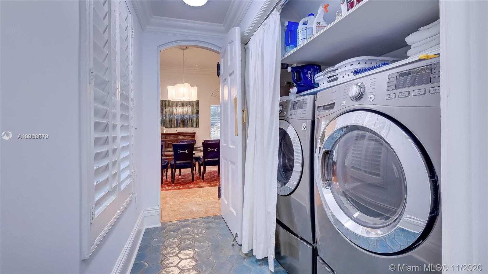 Small Image of 7601 OLD CUTLER RD, Coral Gables Number 18