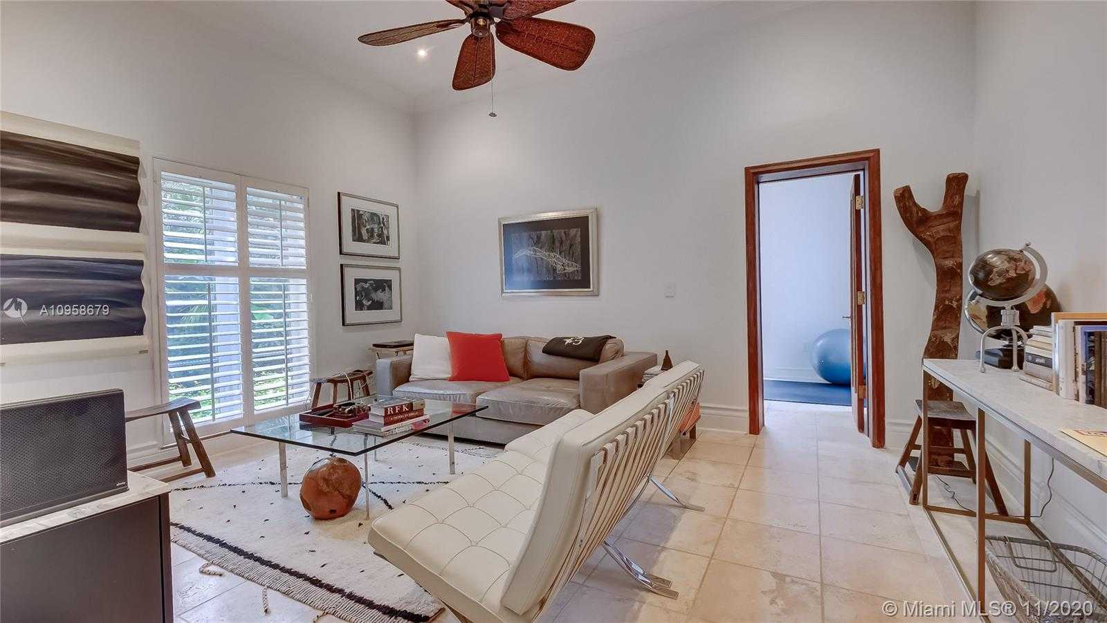 Small Image of 7601 OLD CUTLER RD, Coral Gables Number 19