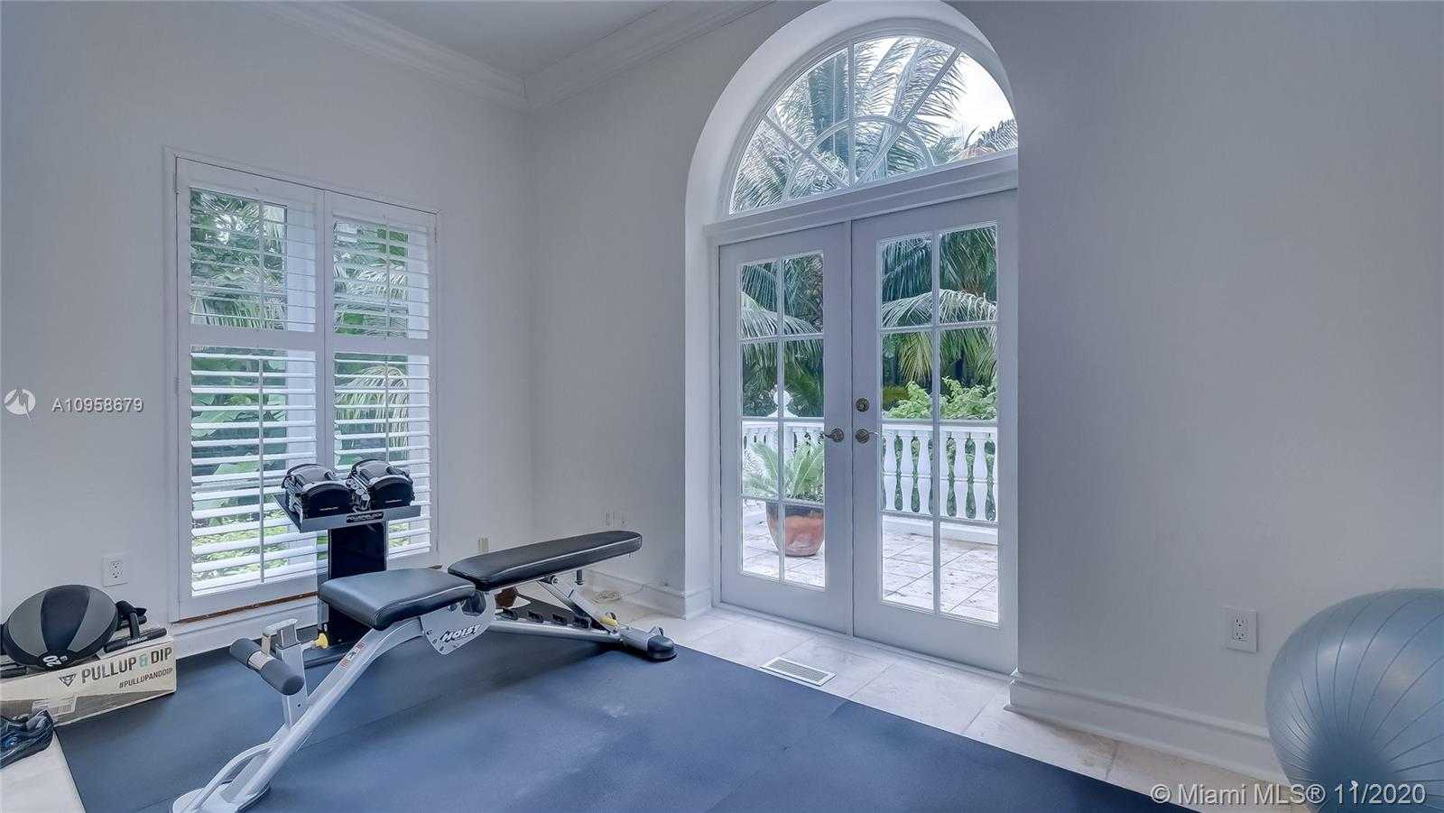 Small Image of 7601 OLD CUTLER RD, Coral Gables Number 20