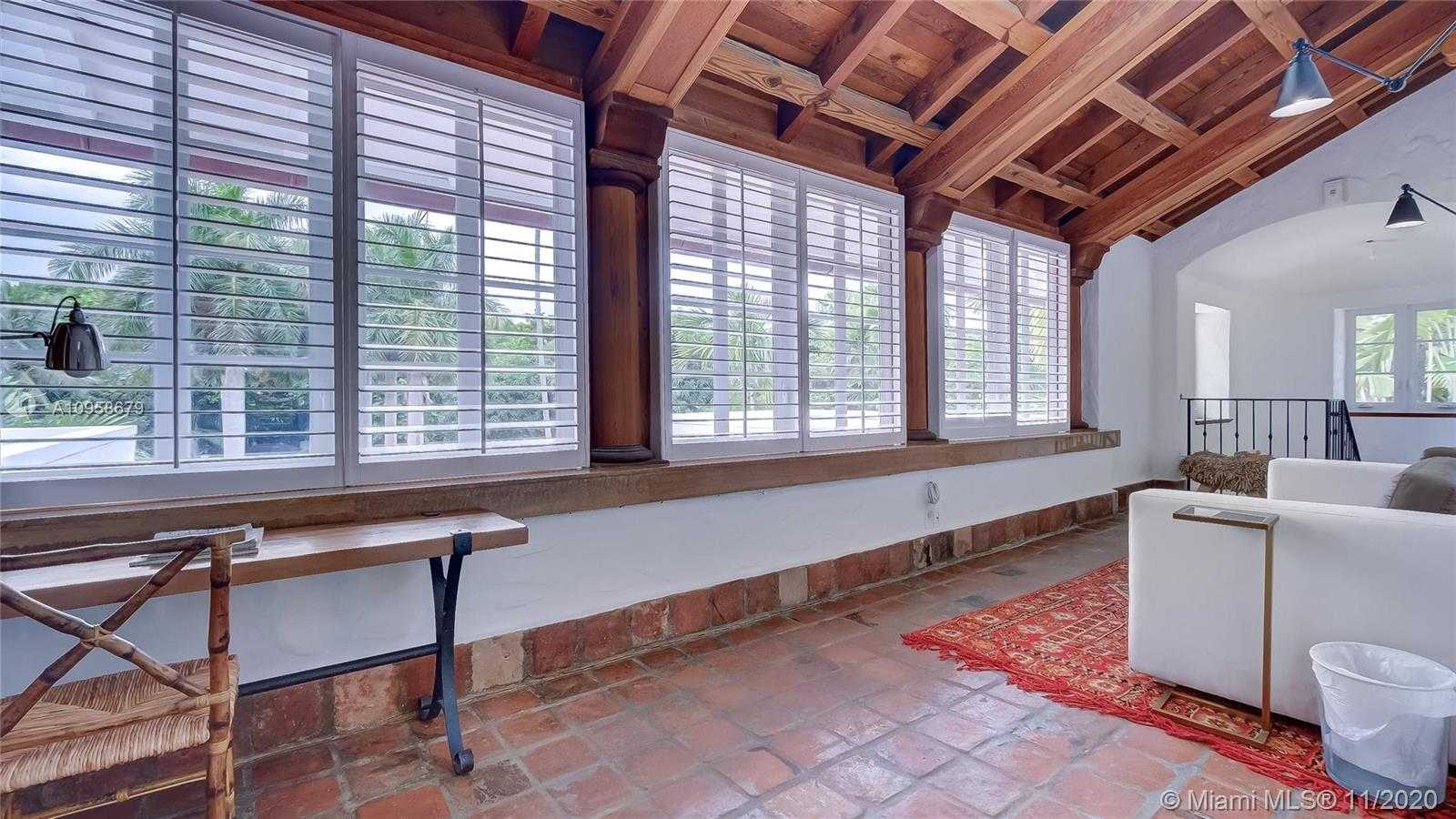 Small Image of 7601 OLD CUTLER RD, Coral Gables Number 22