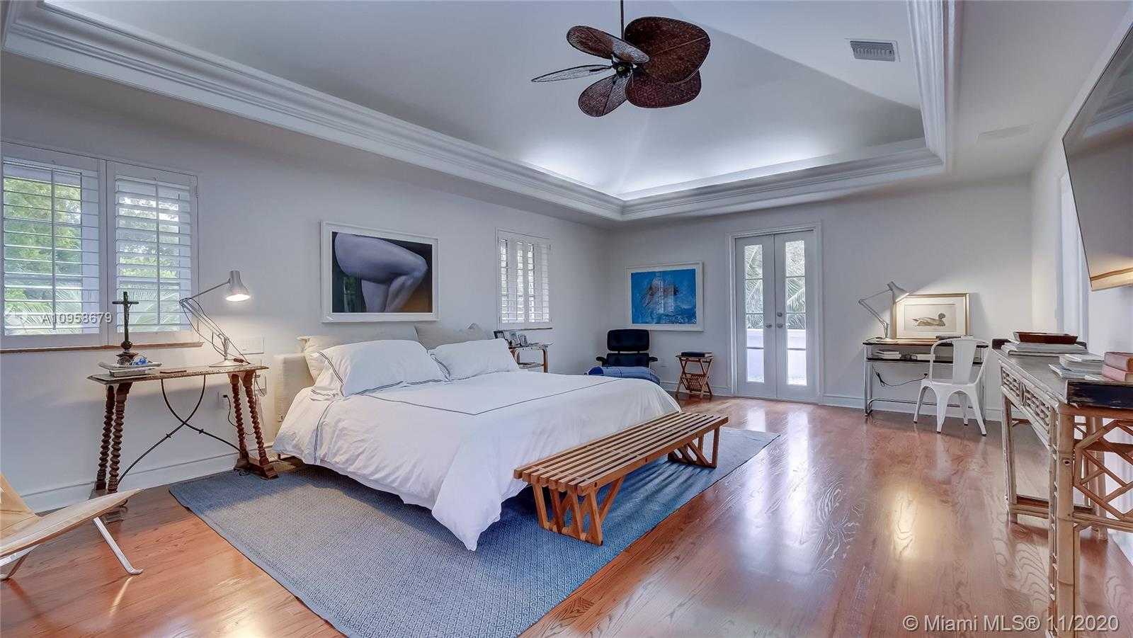 Small Image of 7601 OLD CUTLER RD, Coral Gables Number 23