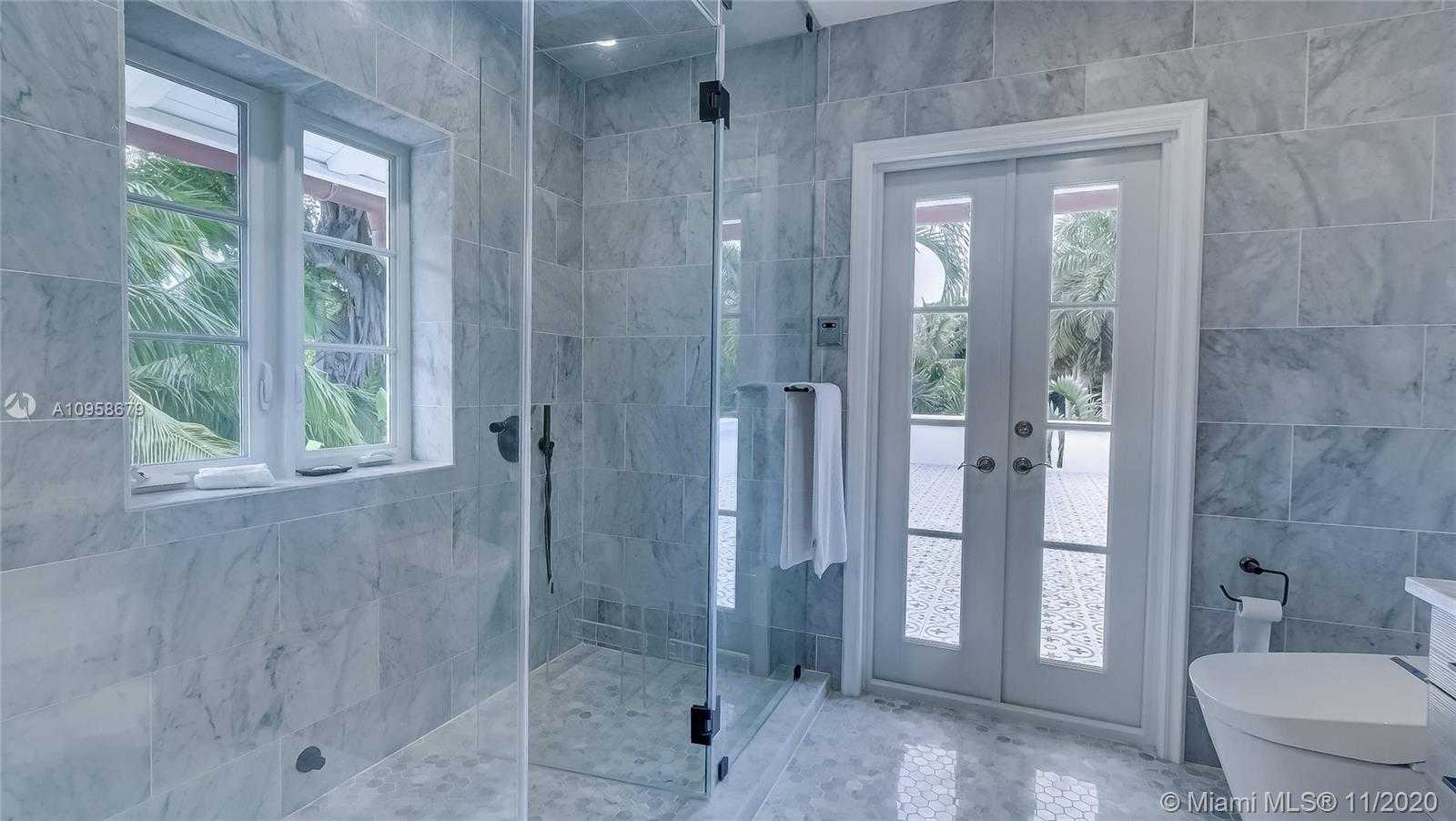 Small Image of 7601 OLD CUTLER RD, Coral Gables Number 25