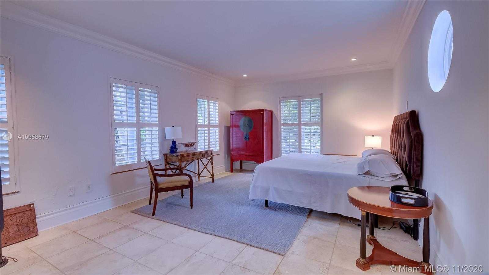 Small Image of 7601 OLD CUTLER RD, Coral Gables Number 33
