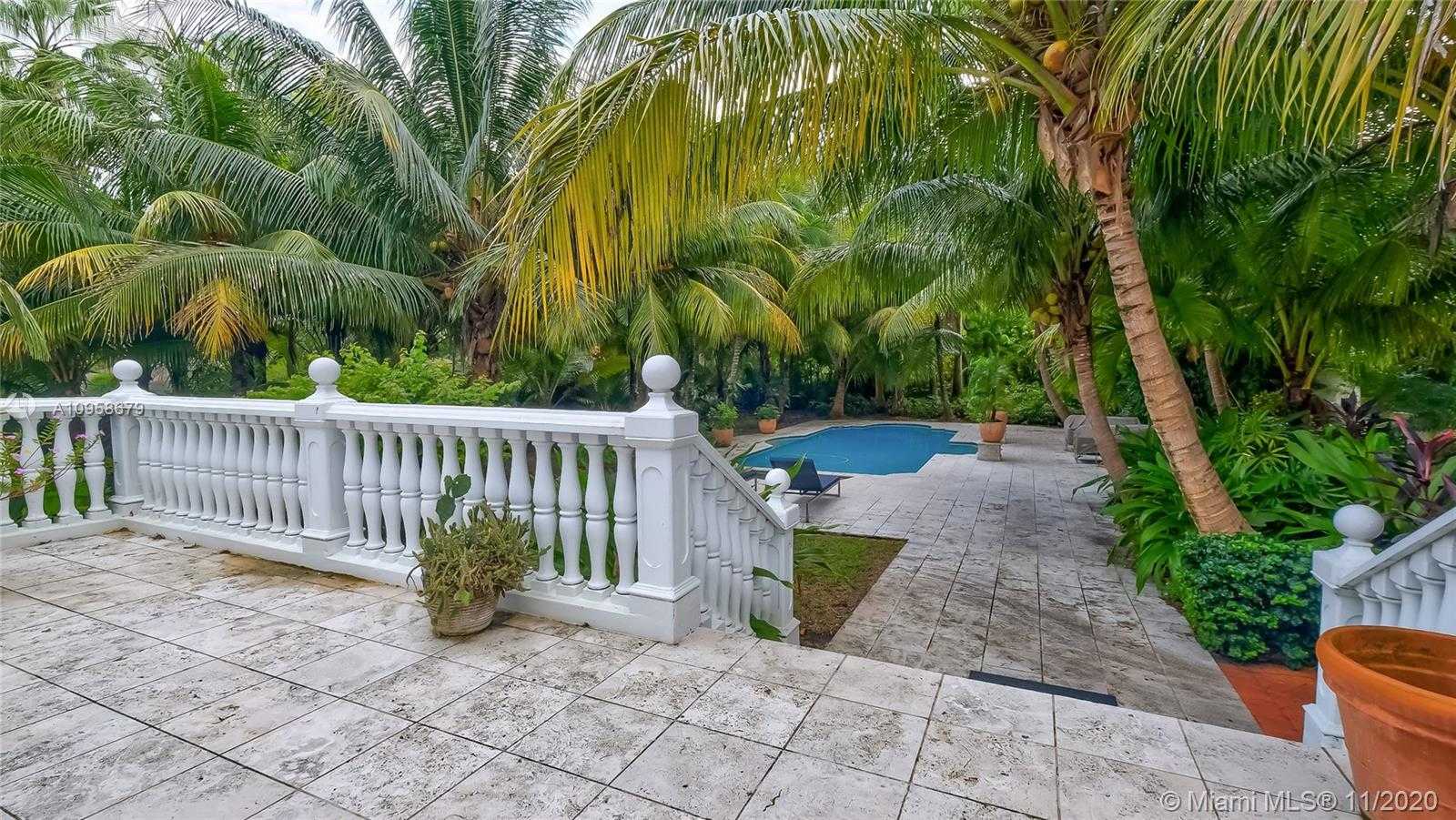 Small Image of 7601 OLD CUTLER RD, Coral Gables Number 39