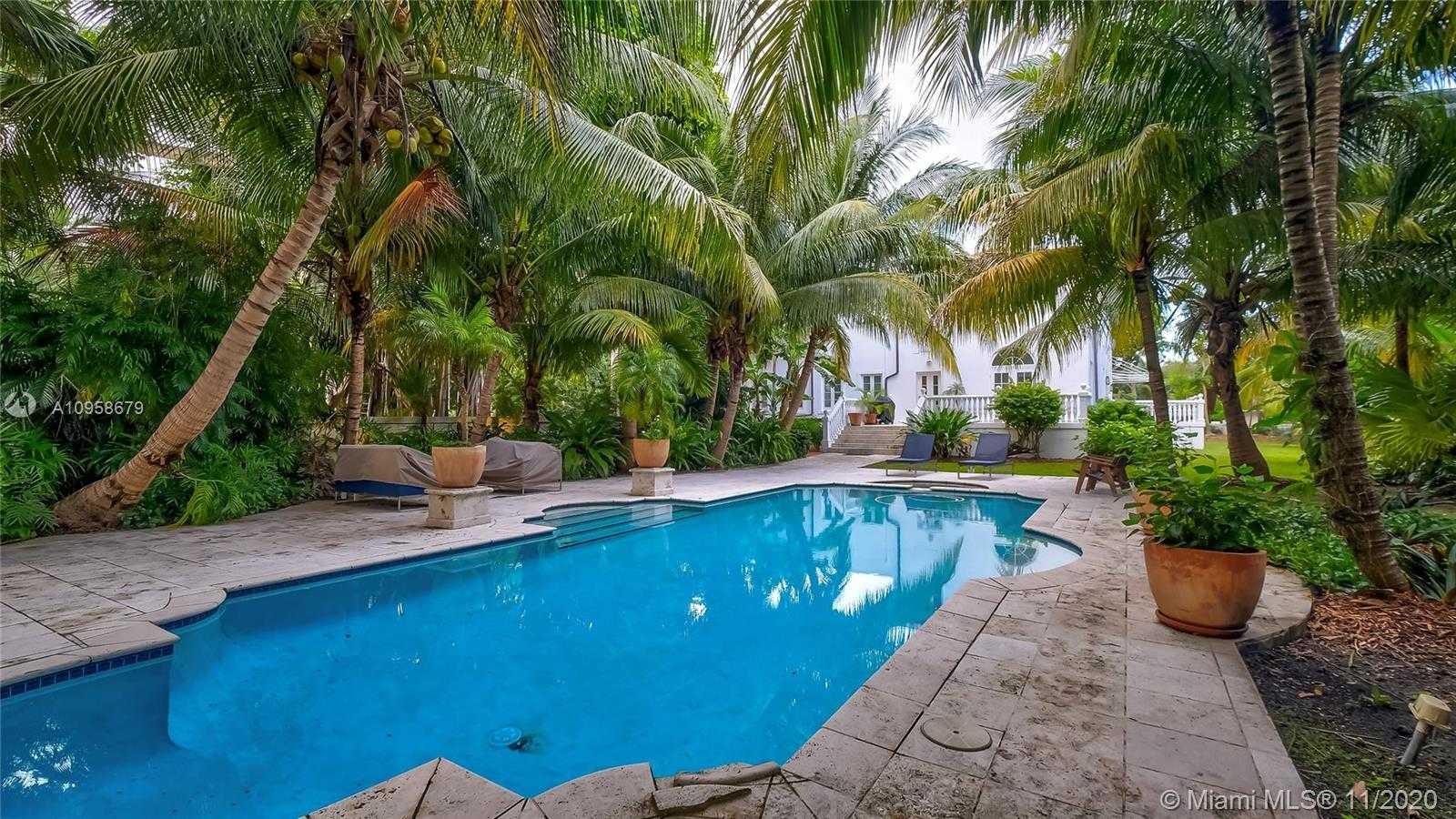 Small Image of 7601 OLD CUTLER RD, Coral Gables Number 41