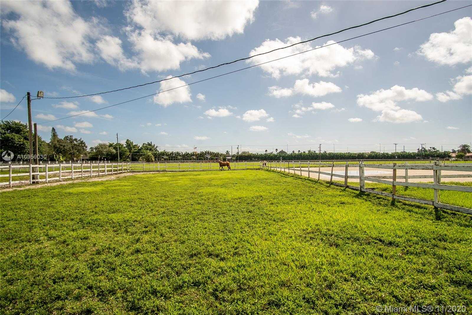 Small Image of 11850 SOUTH WEST 64TH ST, Miami Number 31