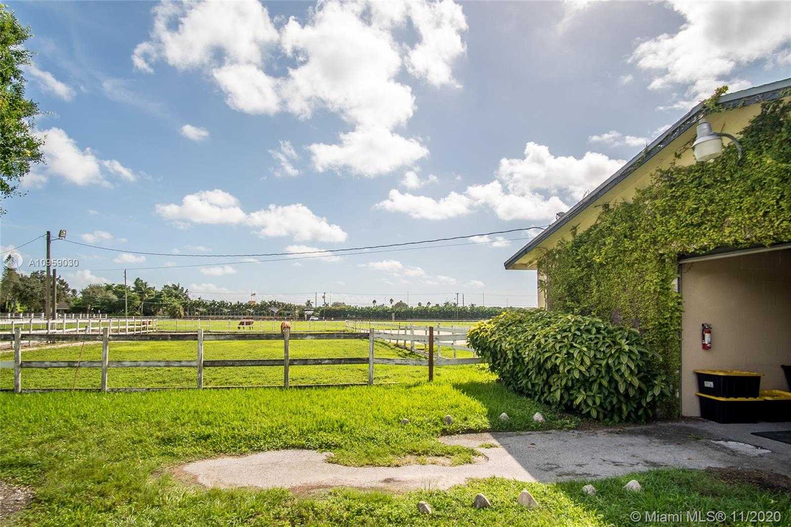 Small Image of 11850 SOUTH WEST 64TH ST, Miami Number 38