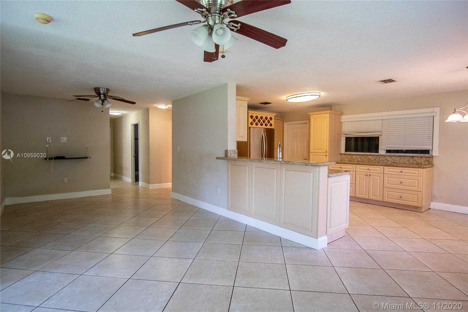 Small Image of 11850 SOUTH WEST 64TH ST, Miami Number 55