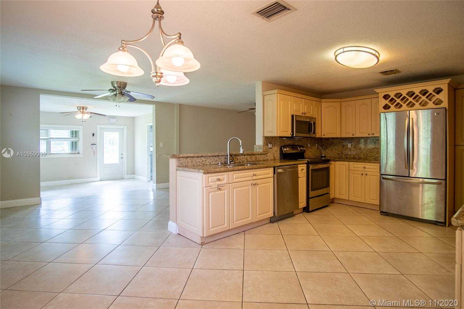 Small Image of 11850 SOUTH WEST 64TH ST, Miami Number 58