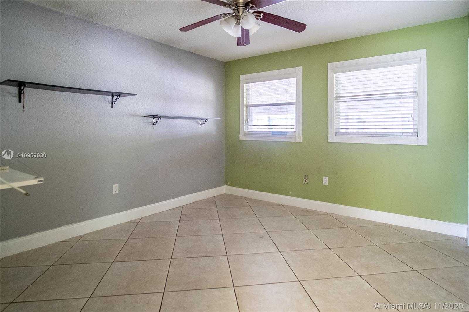 Small Image of 11850 SOUTH WEST 64TH ST, Miami Number 62