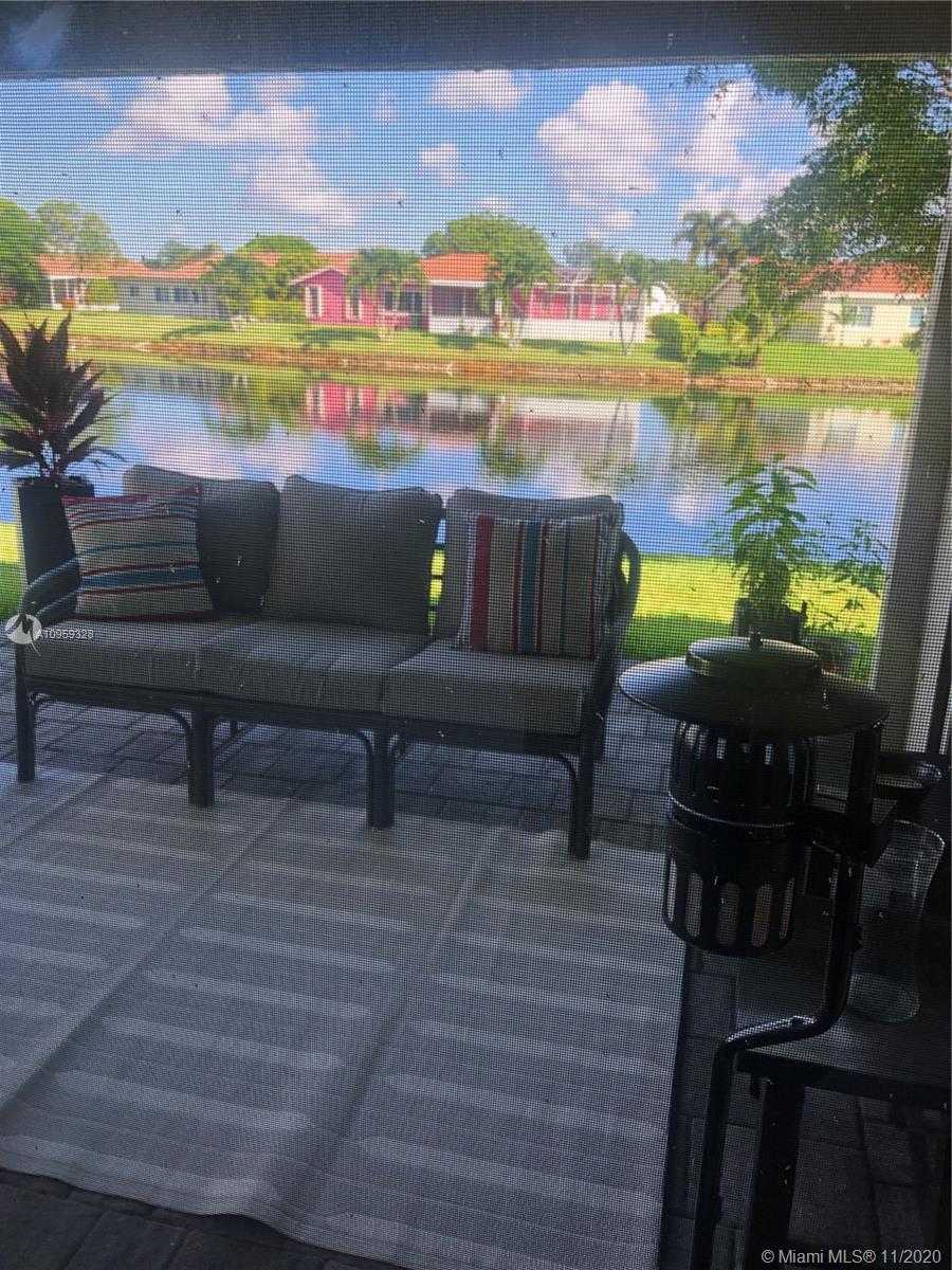 Small Image of 10425 NORTH WEST 70TH CT, Tamarac Number 29