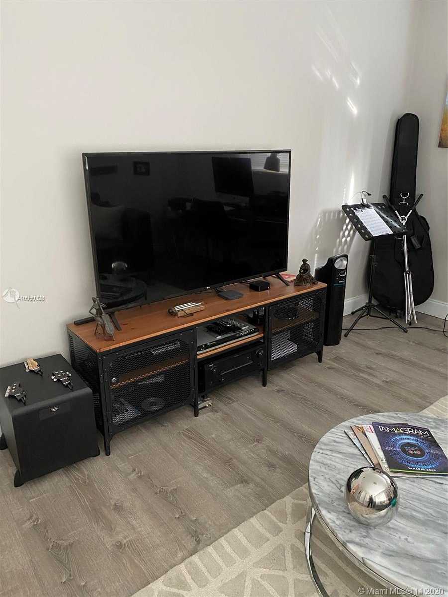Small Image of 10425 NORTH WEST 70TH CT, Tamarac Number 40